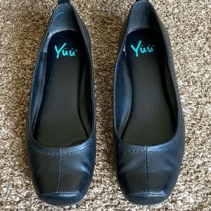 Womens YUU Ballet Flats
